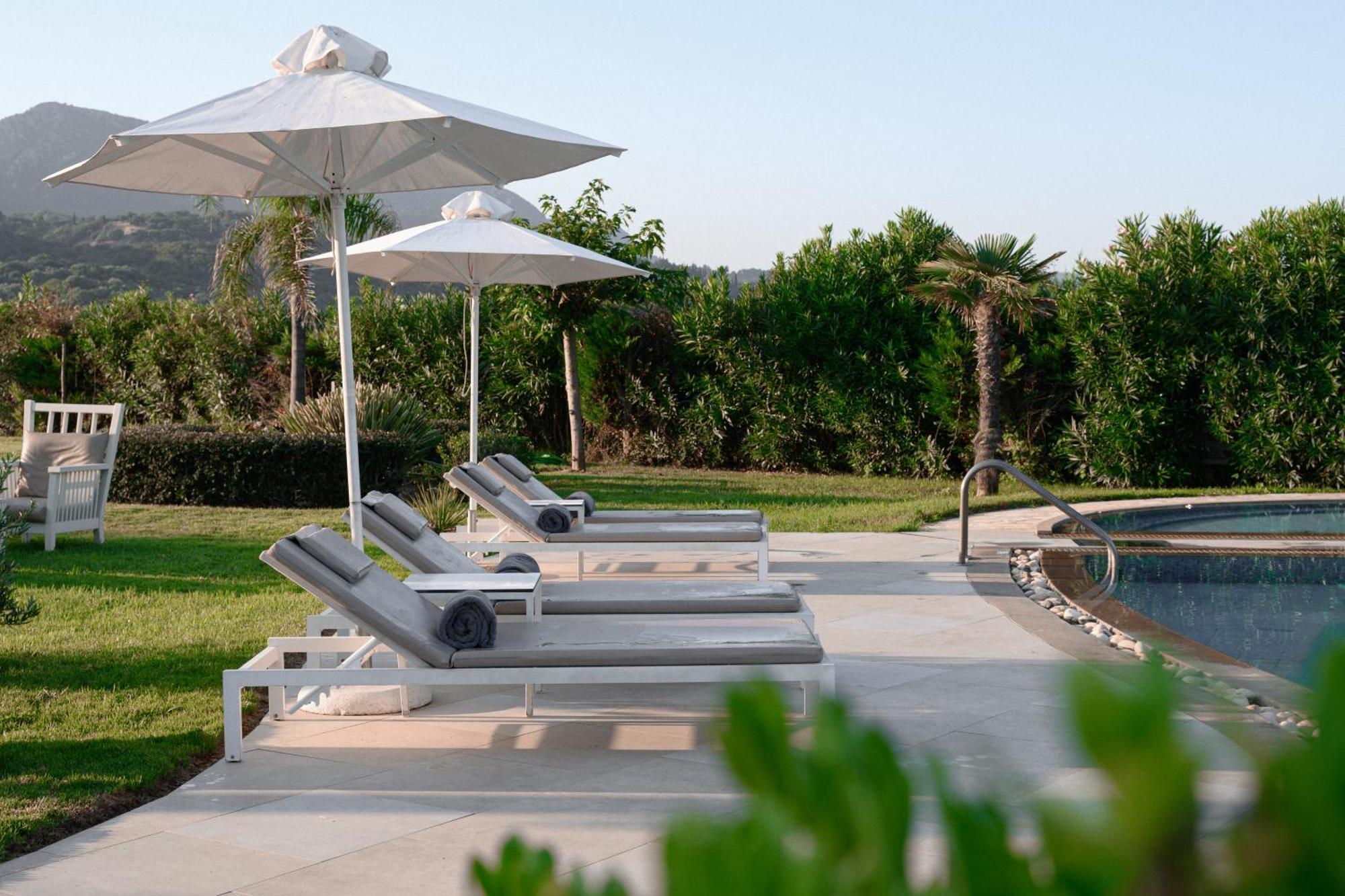 Restia Suites Exclusive Resort -Adults Only Almiros Beach Bagian luar foto